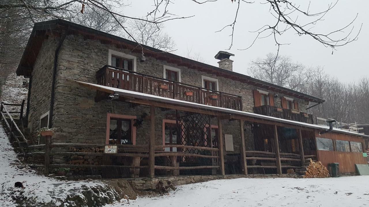 Agriturismo Volpe Golosa Morbegno Zimmer foto
